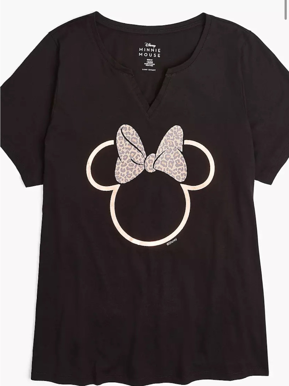 Disney Minnie Mouse Black Tee with Leopard Bow Graphic Minnie is rose gold  nwt